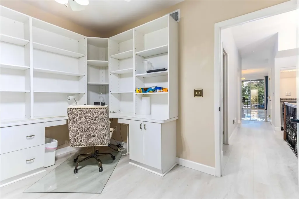 320 Island Way Clearwater Beach FL 33767