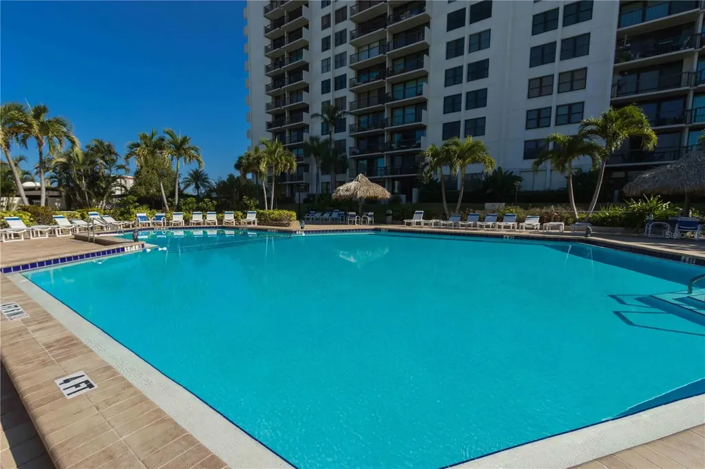320 Island Way Clearwater Beach FL 33767
