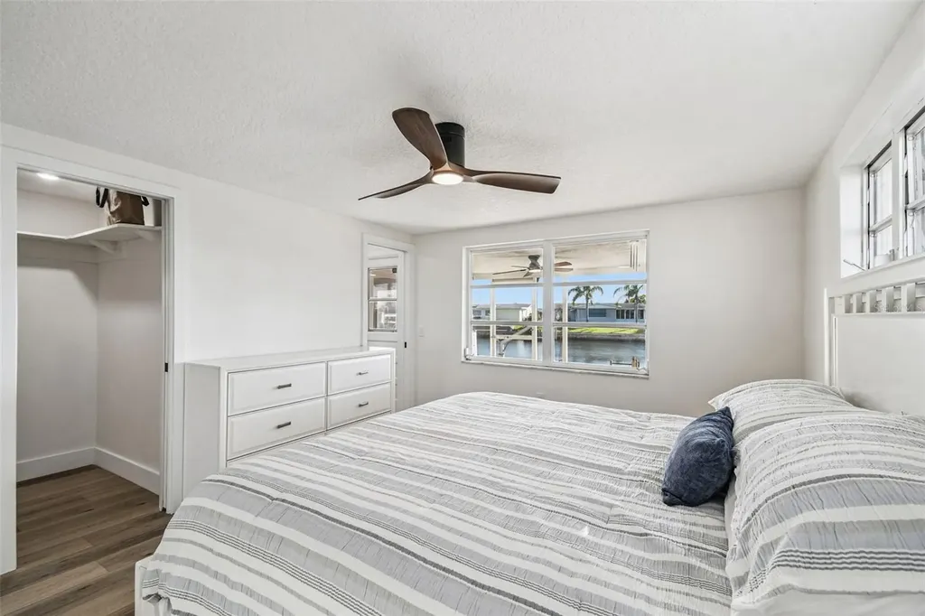 12605 4th Isle Hudson FL 34667