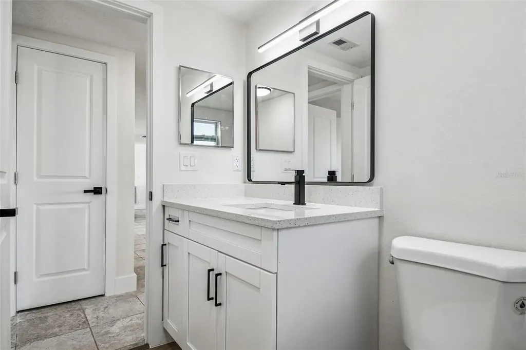 12605 4th Isle Hudson FL 34667
