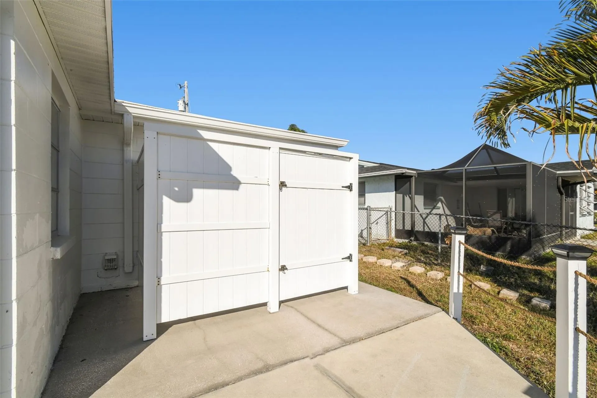 12605 4th Isle Hudson FL 34667