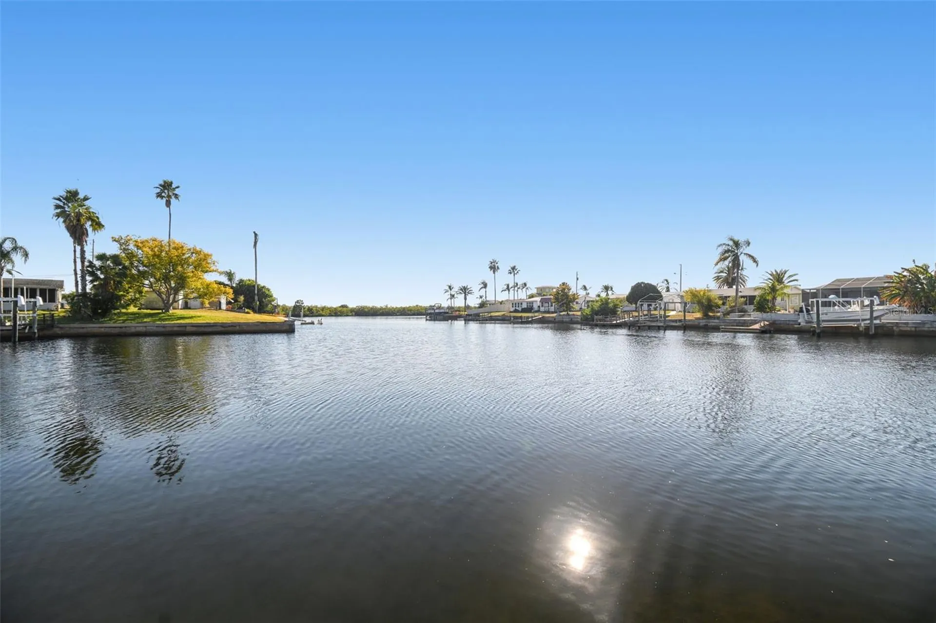 12605 4th Isle Hudson FL 34667