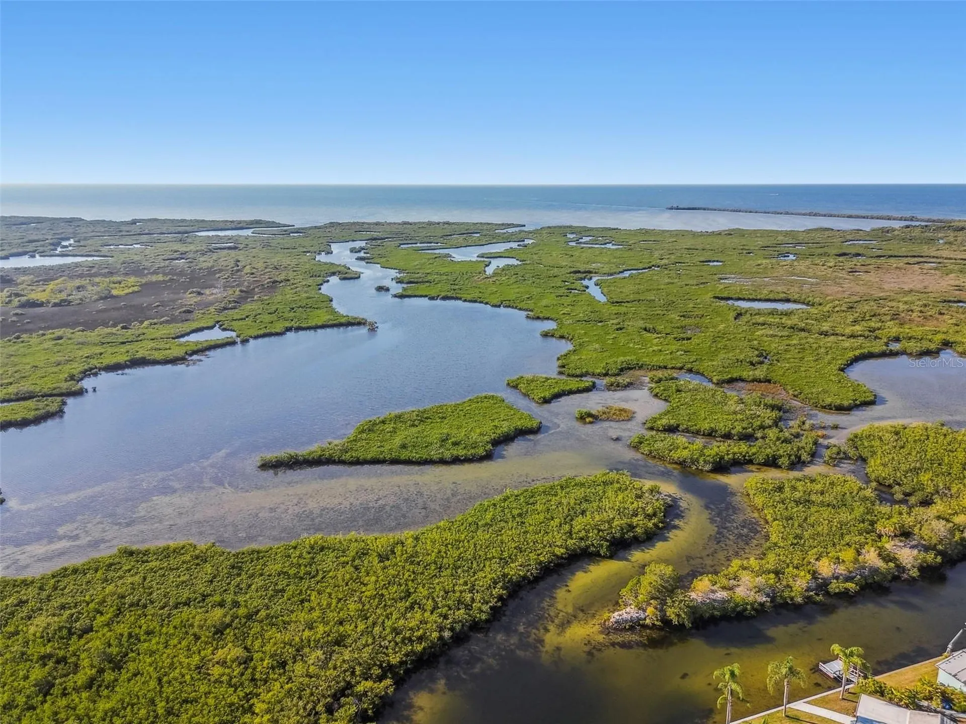 12605 4th Isle Hudson FL 34667