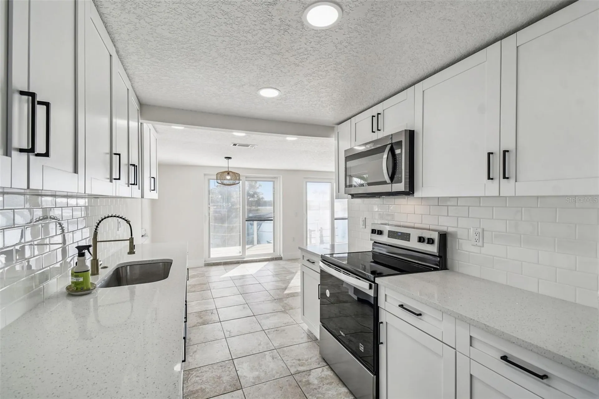 12605 4th Isle Hudson FL 34667