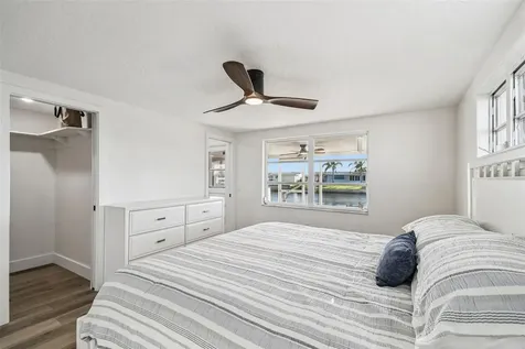 12605 4th Isle Hudson FL 34667