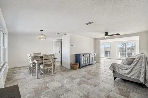 12605 4th Isle Hudson FL 34667