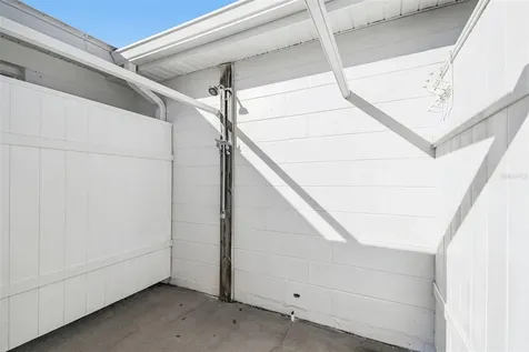 12605 4th Isle Hudson FL 34667