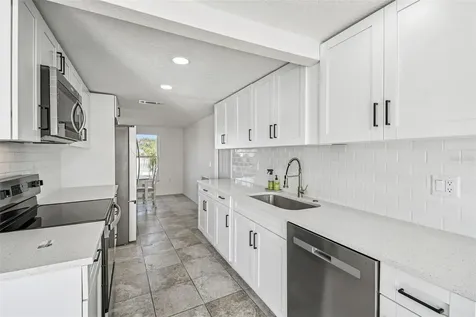 12605 4th Isle Hudson FL 34667