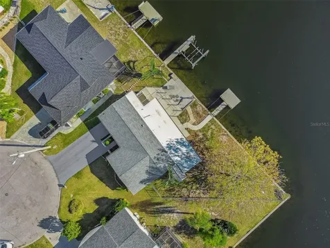 12605 4th Isle Hudson FL 34667