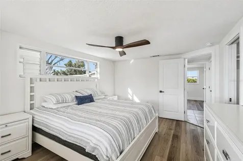 12605 4th Isle Hudson FL 34667