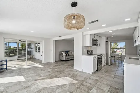 12605 4th Isle Hudson FL 34667