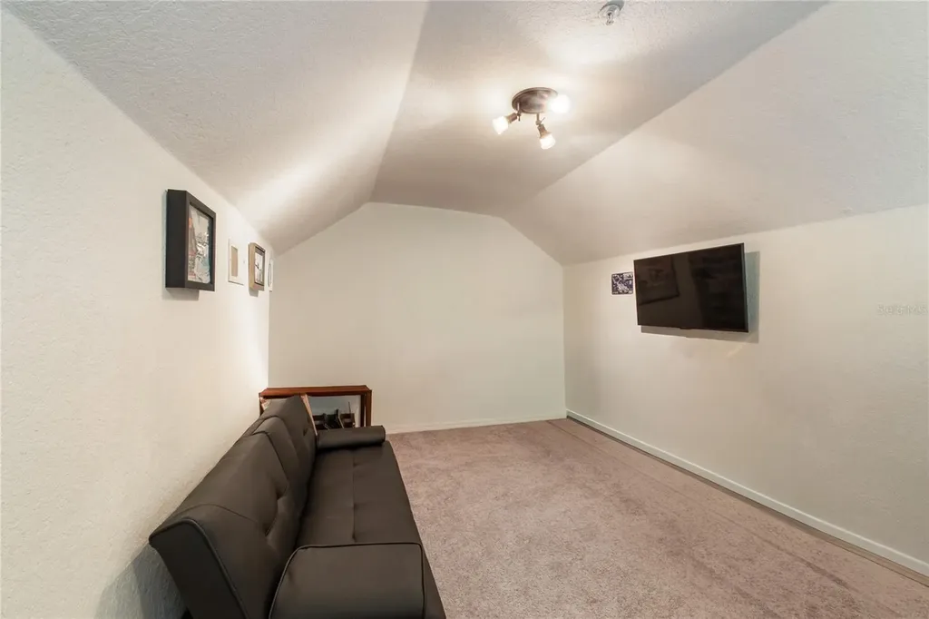 6416 Raleigh Street Orlando FL 32835