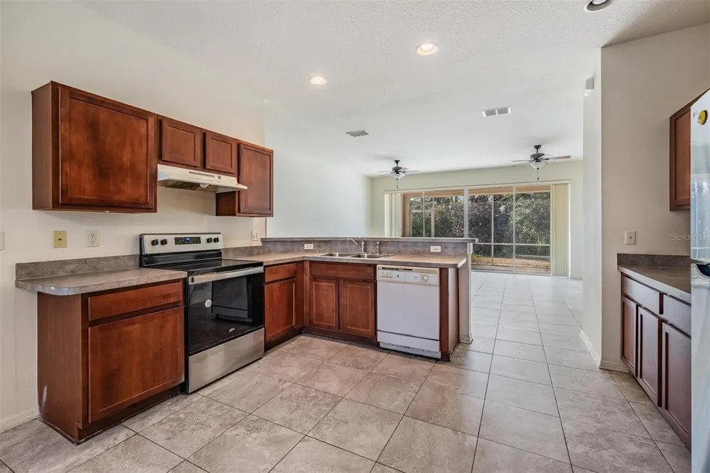3413 Waterlute Way Lakeland FL 33811
