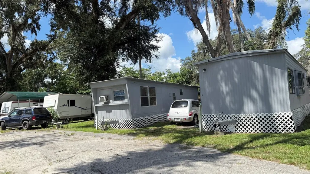 4233 Gall Boulevard Zephyrhills FL 33542