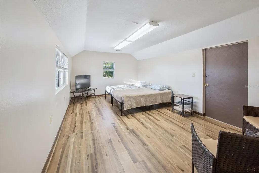 18708 County Road 250 Live Oak FL 32060