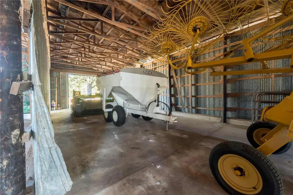 18708 County Road 250 Live Oak FL 32060
