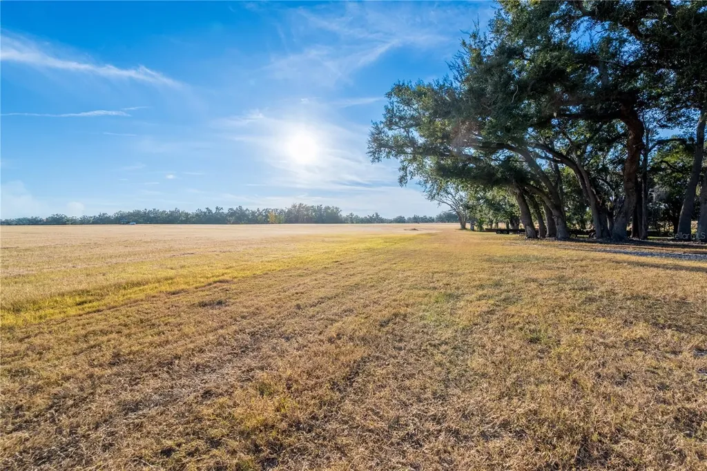 18708 County Road 250 Live Oak FL 32060