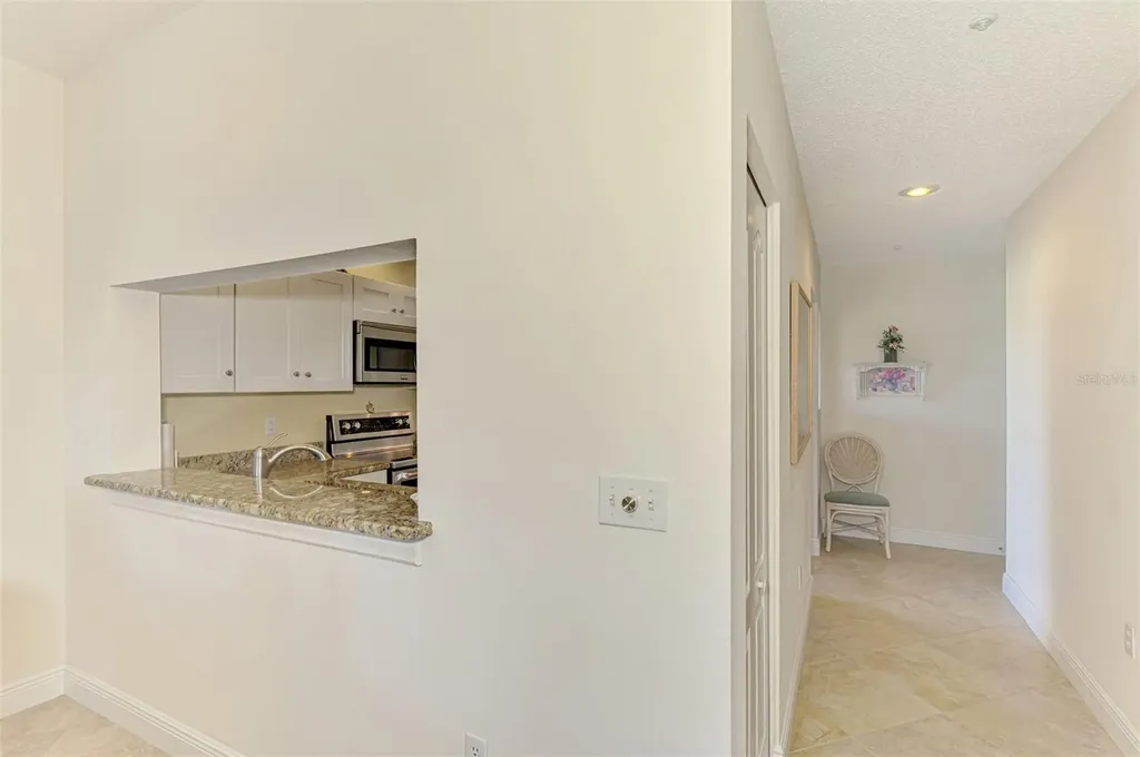 9610 Club South Sarasota FL 34238