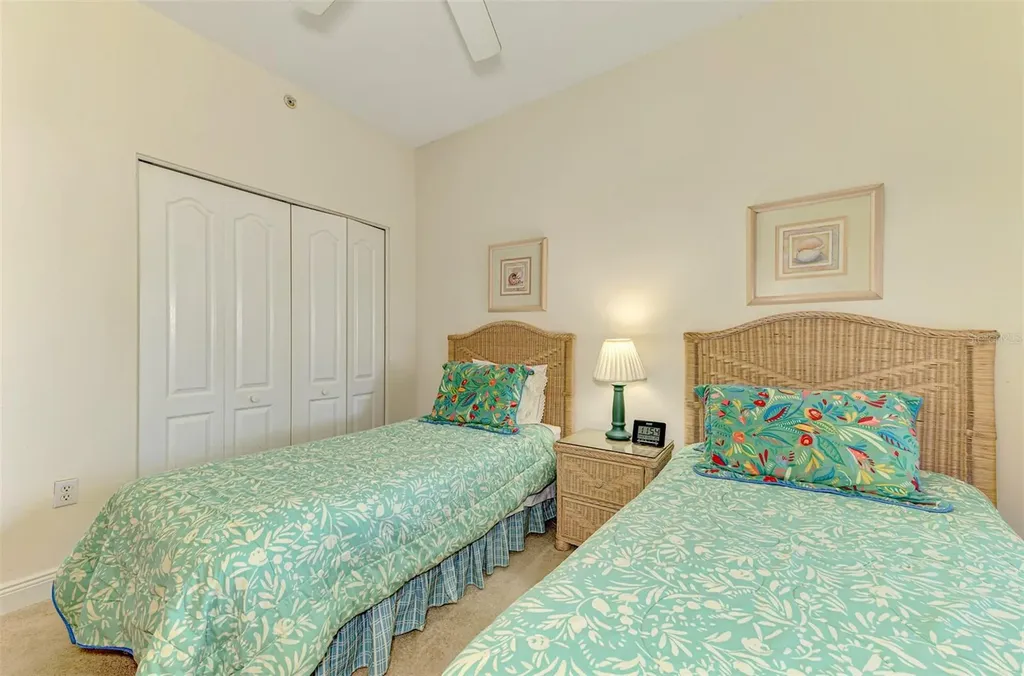 9610 Club South Sarasota FL 34238