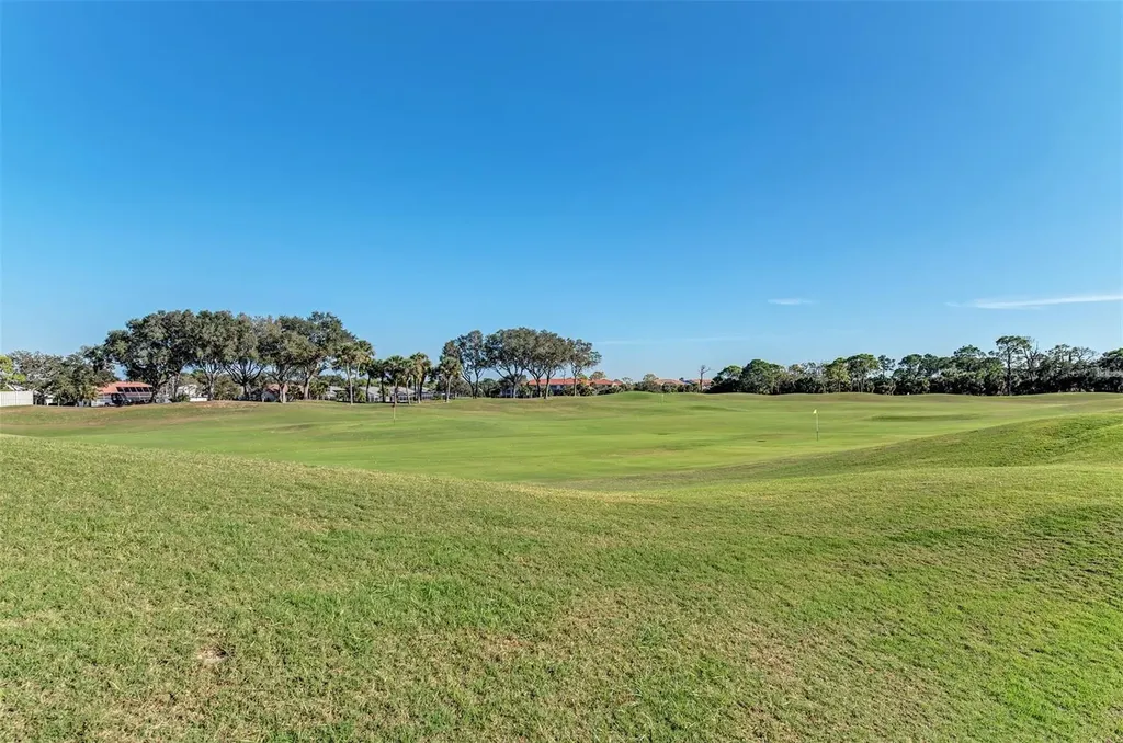 9610 Club South Sarasota FL 34238