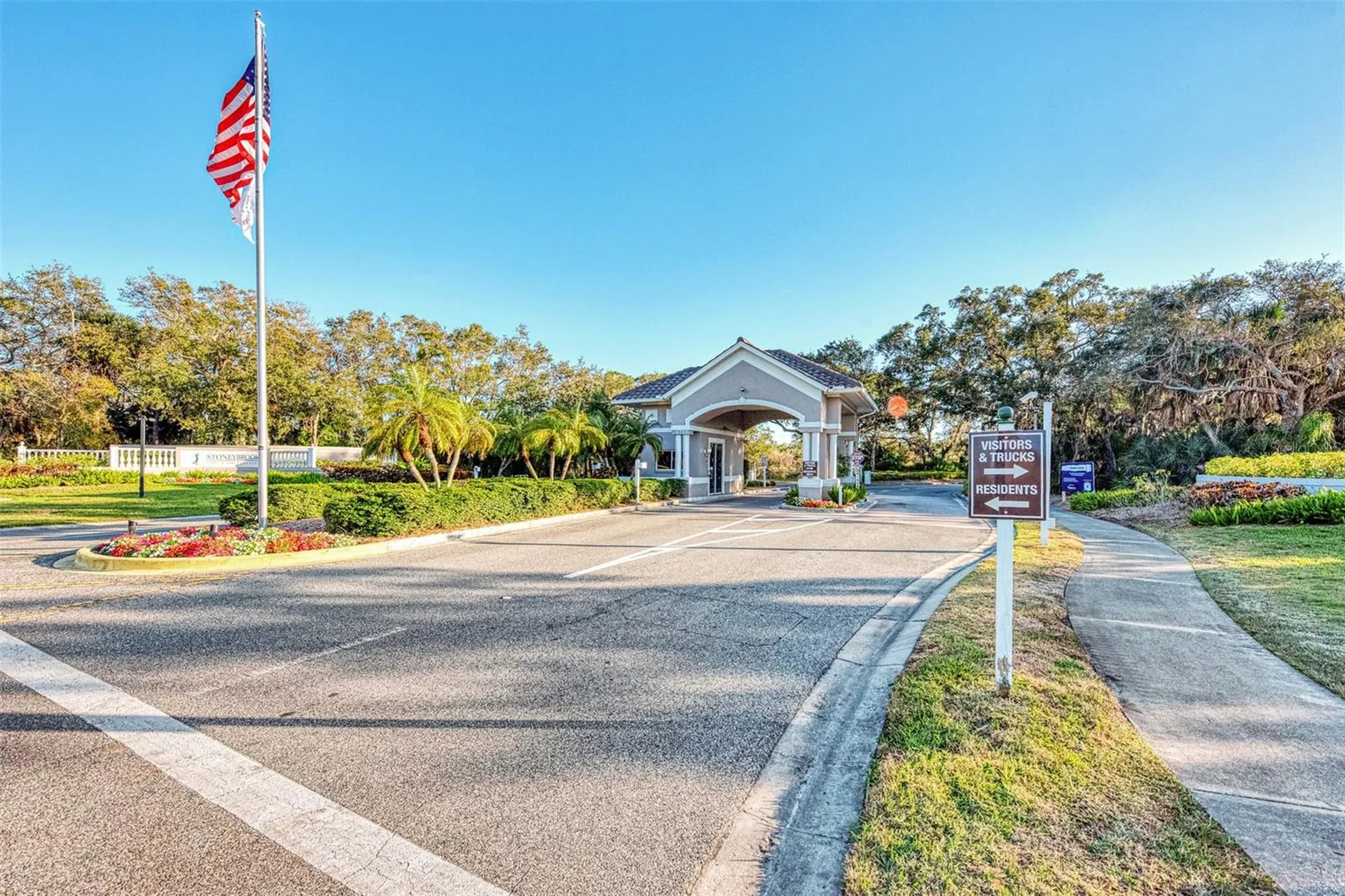 9610 Club South Sarasota FL 34238