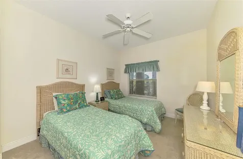 9610 Club South Sarasota FL 34238