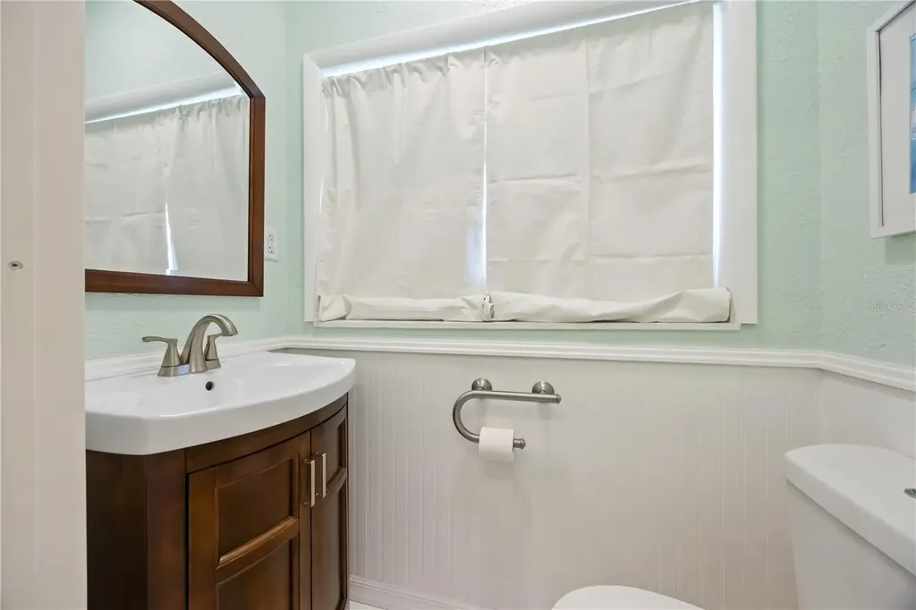 2811 17th Avenue W Bradenton FL 34205