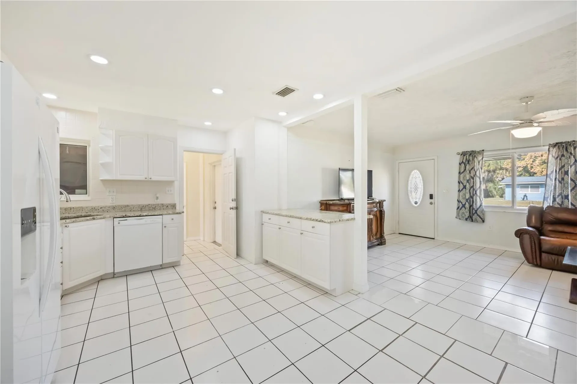 2811 17th Avenue W Bradenton FL 34205