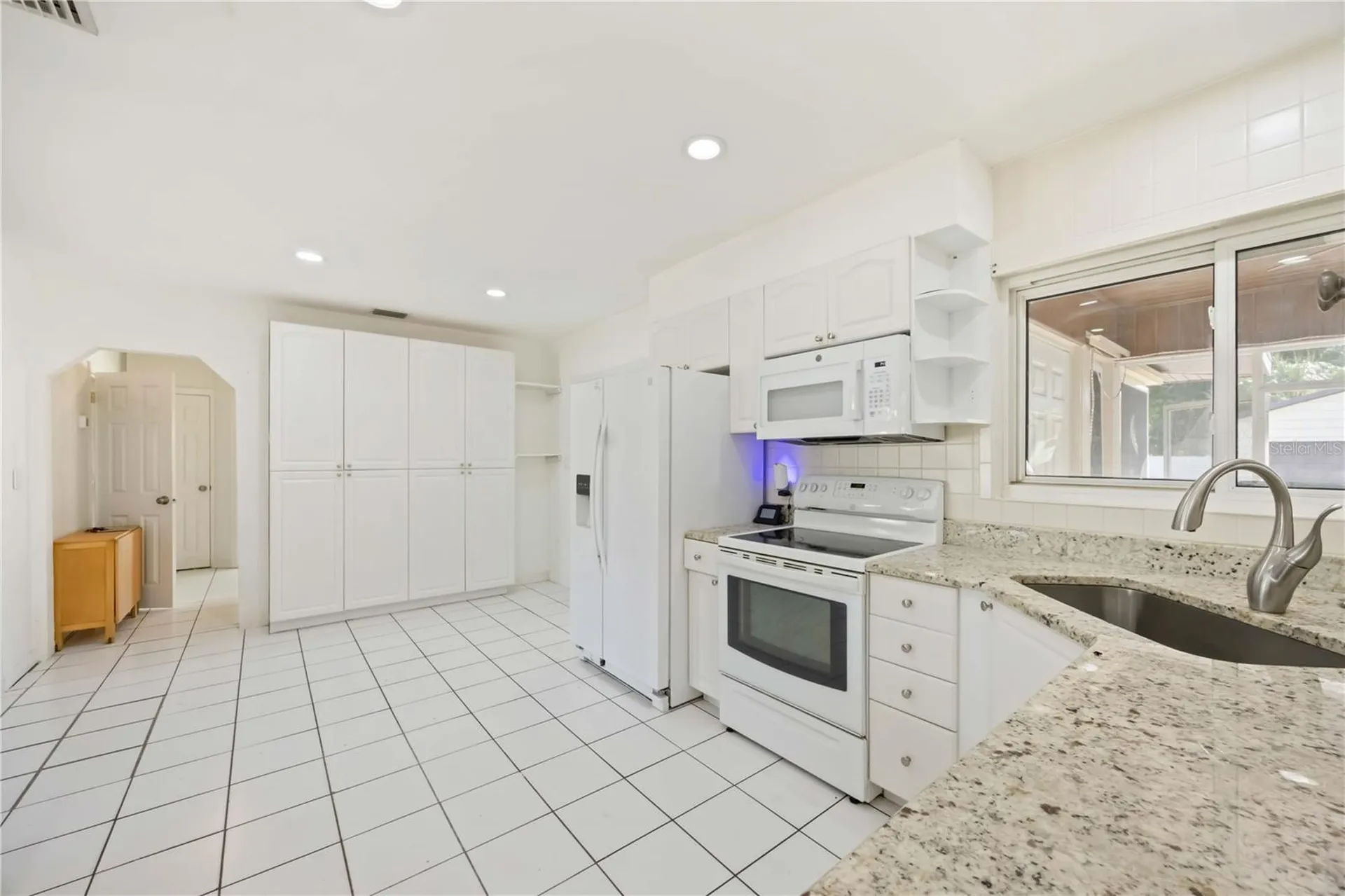 2811 17th Avenue W Bradenton FL 34205