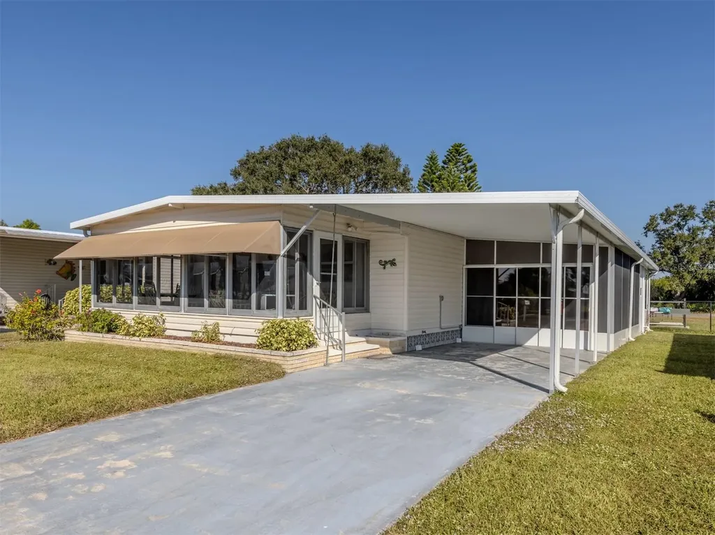 710 Fairmount Drive North Port FL 34287
