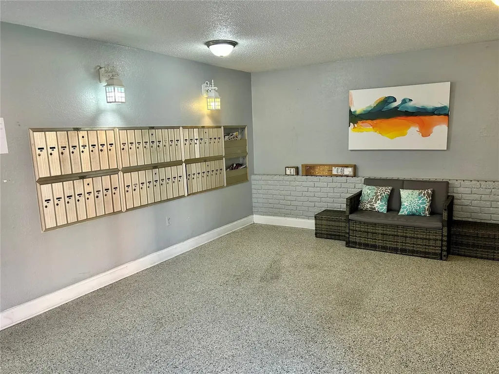 6960 20th Avenue N St Petersburg FL 33710