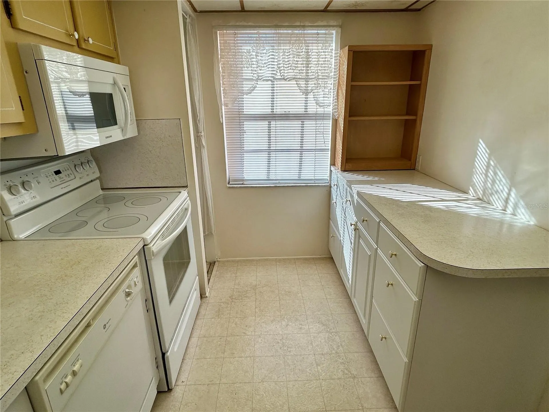 6960 20th Avenue N St Petersburg FL 33710
