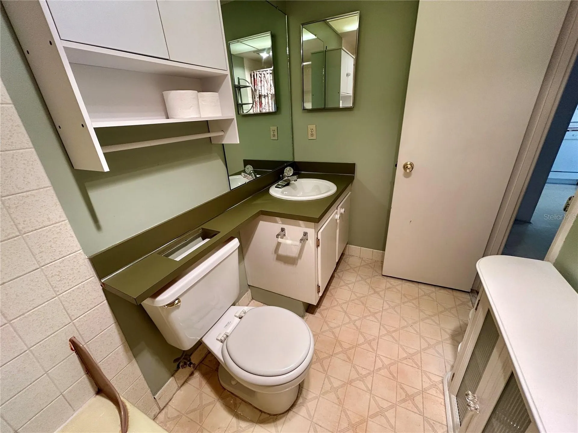 6960 20th Avenue N St Petersburg FL 33710