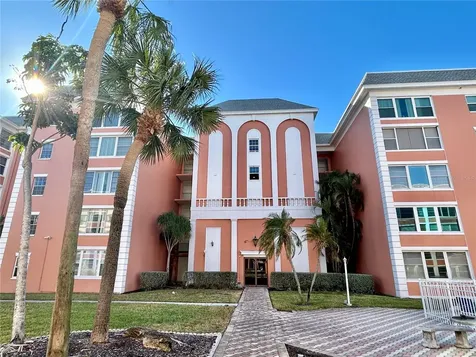 6960 20th Avenue N St Petersburg FL 33710