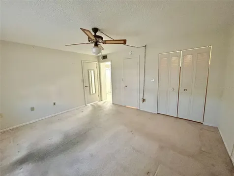 6960 20th Avenue N St Petersburg FL 33710
