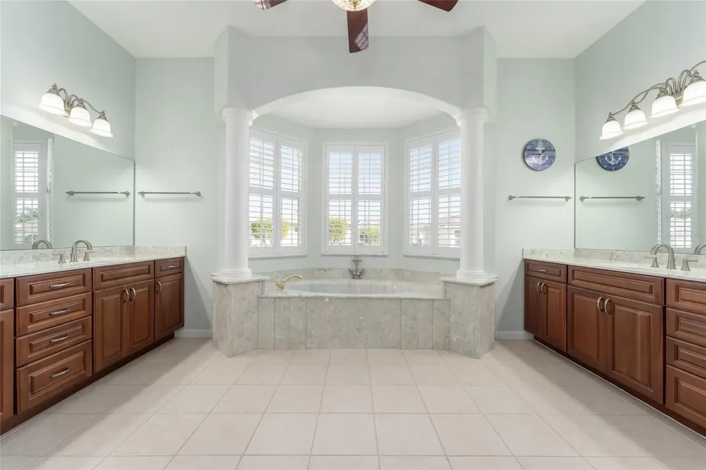 2672 NW 59th Terrace Ocala FL 34482