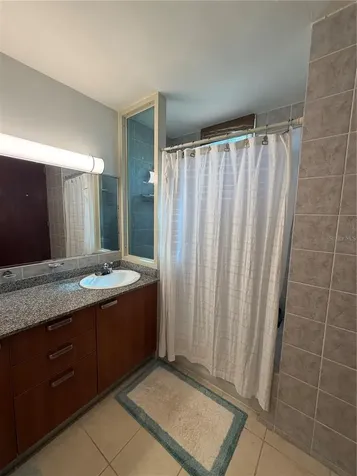 Apt B-205 Cond. Harbour Points Humacao PR 00791