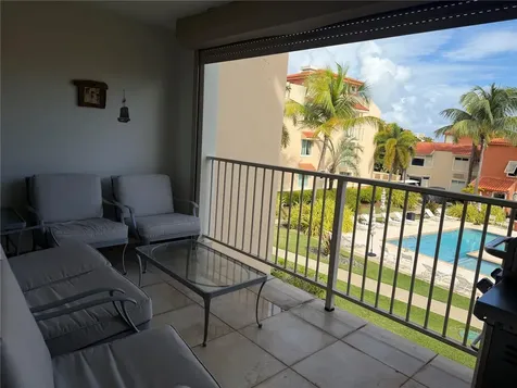 Apt B-205 Cond. Harbour Points Humacao PR 00791