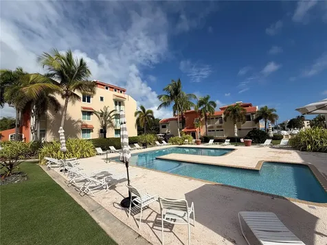 Apt B-205 Cond. Harbour Points Humacao PR 00791