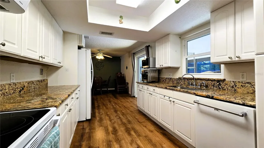 434 Kentucky Woods Lane W Orlando FL 32824