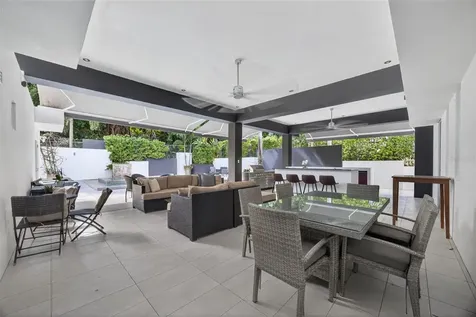A9 Serrania Guaynabo PR 00966