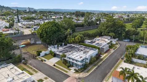 A9 Serrania Guaynabo PR 00966
