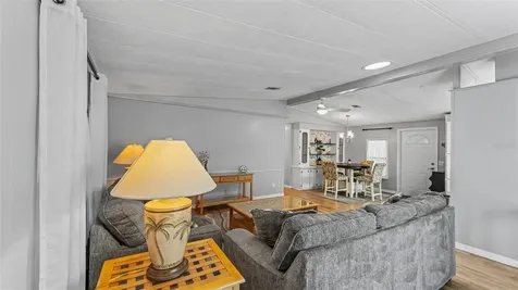 5079 Lodgewood Drive Lakeland FL 33810