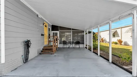 5079 Lodgewood Drive Lakeland FL 33810