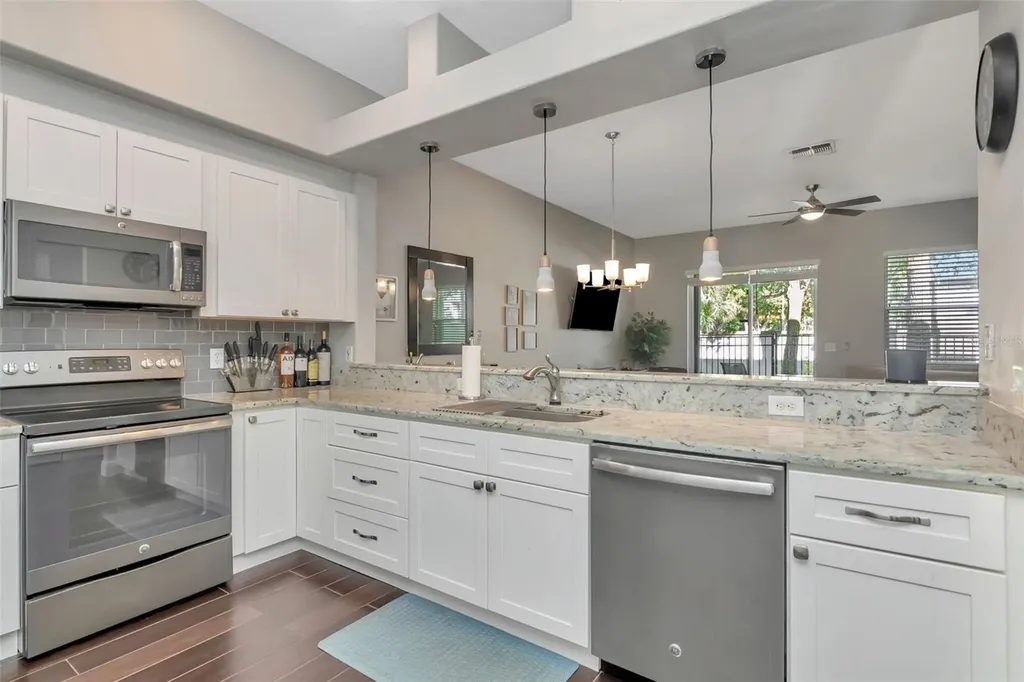 11238 Cedar Hollow Lane Tampa FL 33618