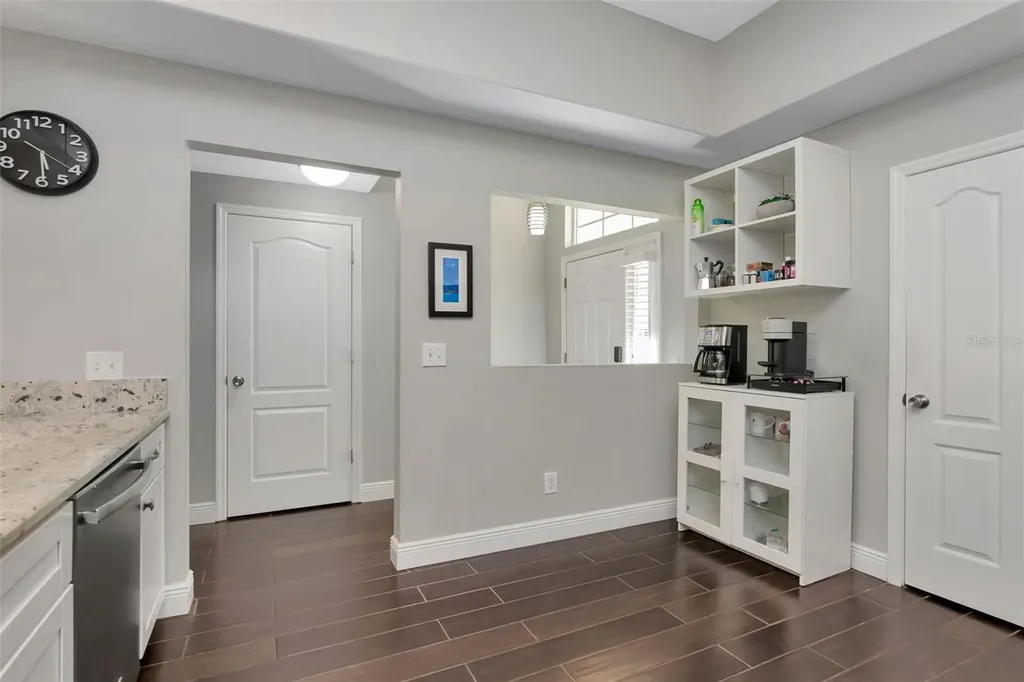 11238 Cedar Hollow Lane Tampa FL 33618