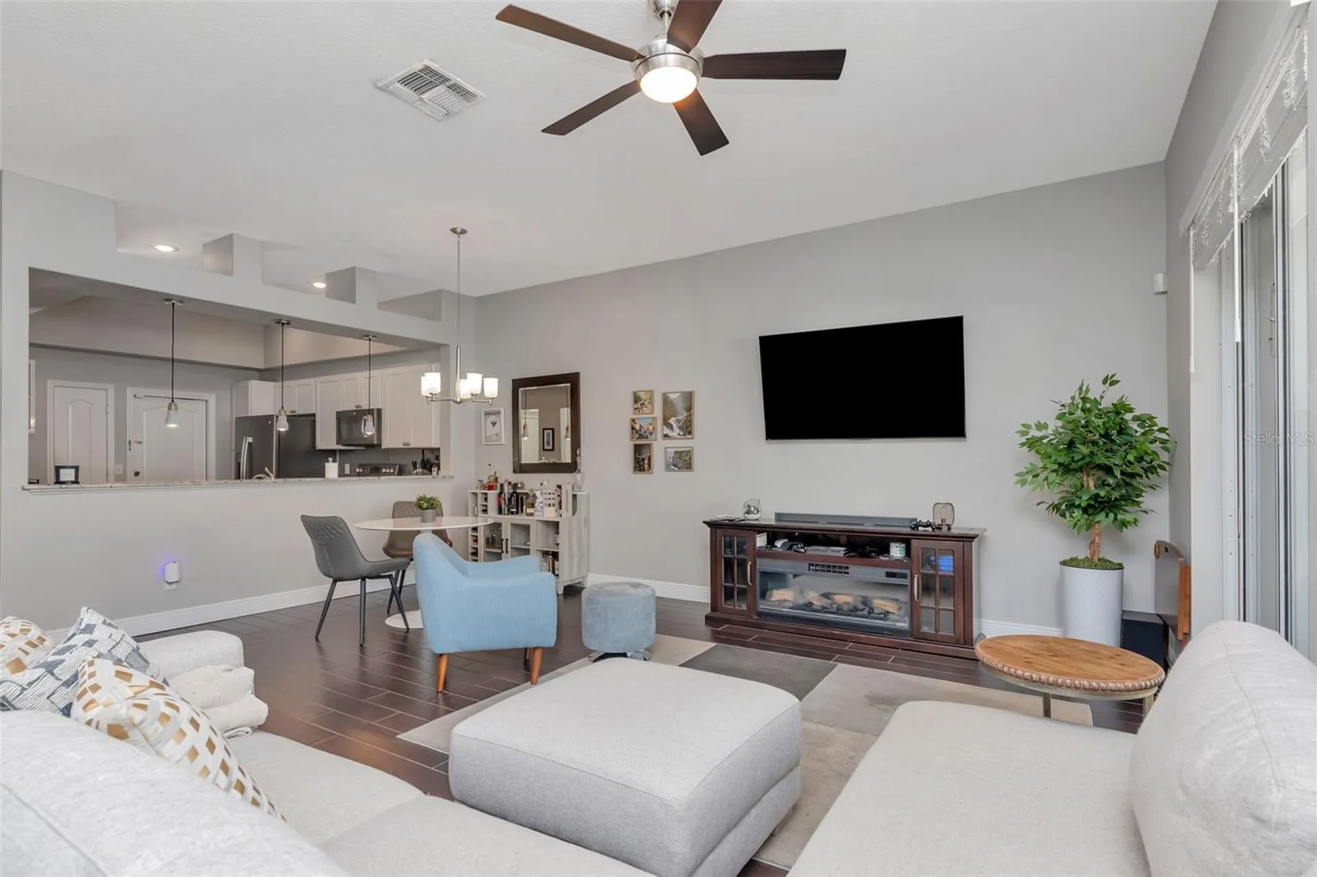 11238 Cedar Hollow Lane Tampa FL 33618