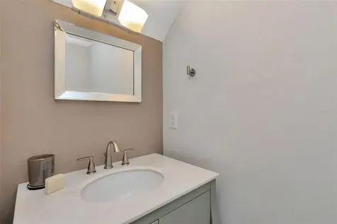 11238 Cedar Hollow Lane Tampa FL 33618