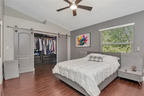 11238 Cedar Hollow Lane Tampa FL 33618