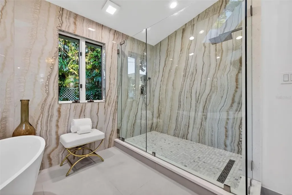 1222 Brightwaters Boulevard NE St Petersburg FL 33704